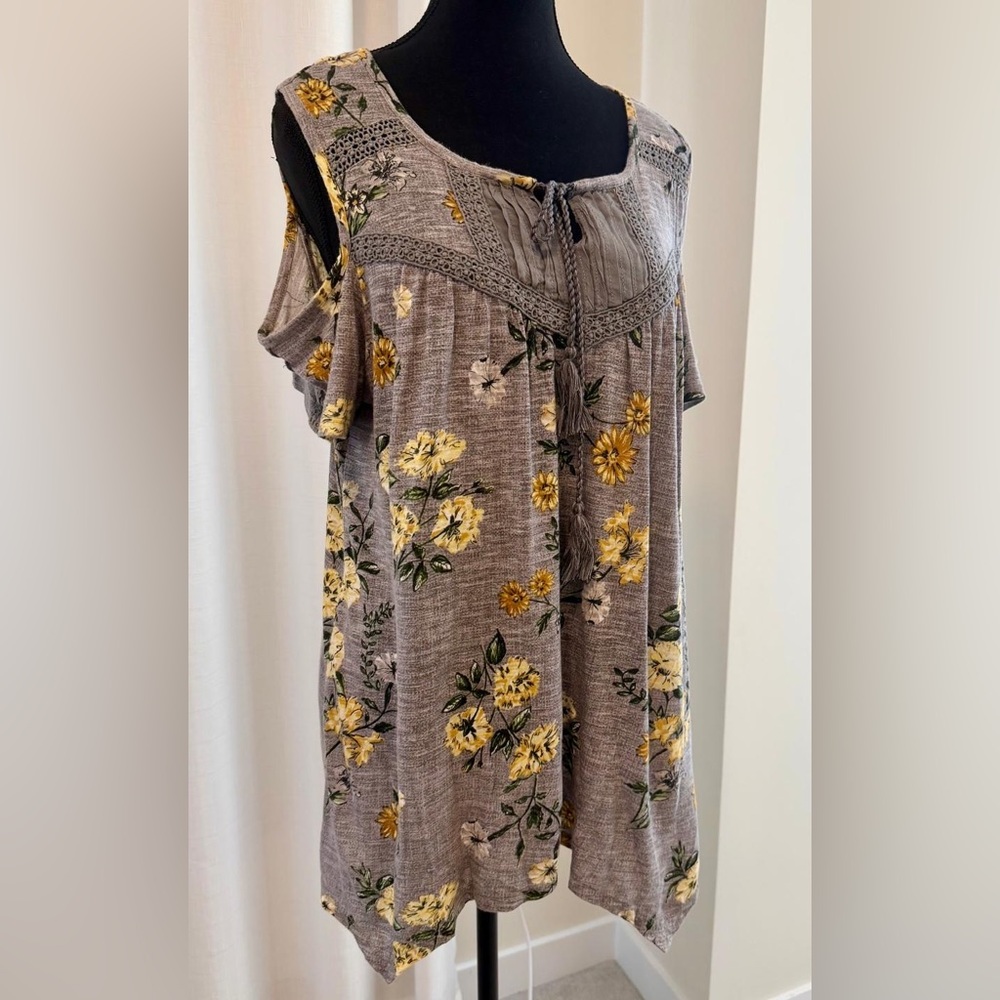 Style & Co. Gray Floral Cold-Shoulder Tank with Yellow Blooms